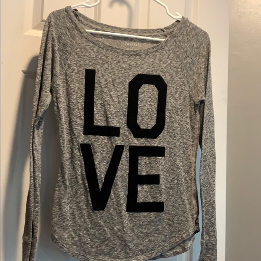 American Eagle LOVE long sleeve favorite tee
